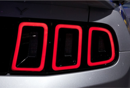 diffused taillight of mustang